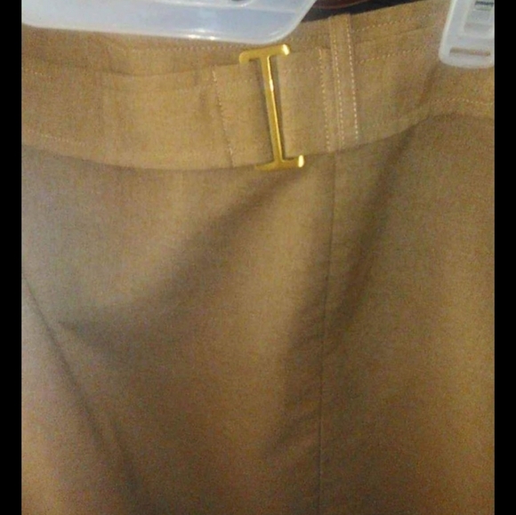 New York & Company Tan Mini Pencil Skirt with Gold Buckle - Picture 2 of 7